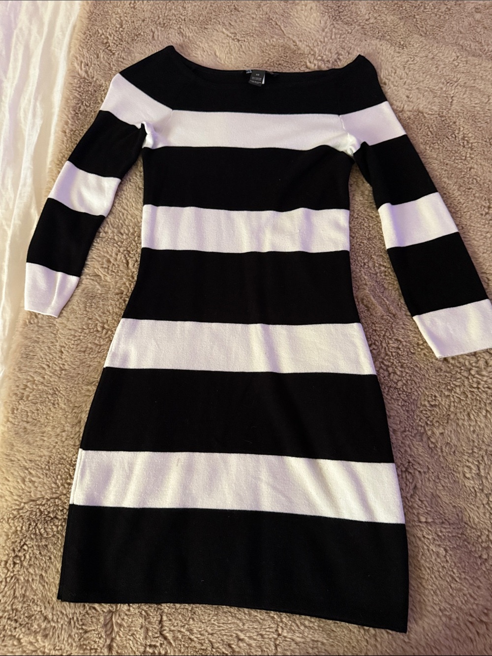 INC International Concepts Black & White Striped Long Sleeve Dress